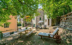 Stunning Home In Longoio With Kitchen